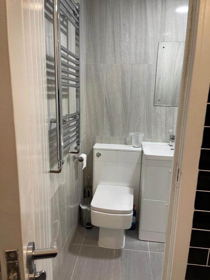 Uk Holiday Apartments 6 Бирмингем Экстерьер фото