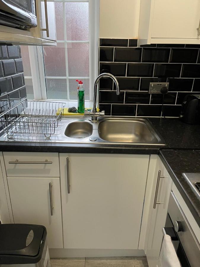 Uk Holiday Apartments 6 Бирмингем Экстерьер фото