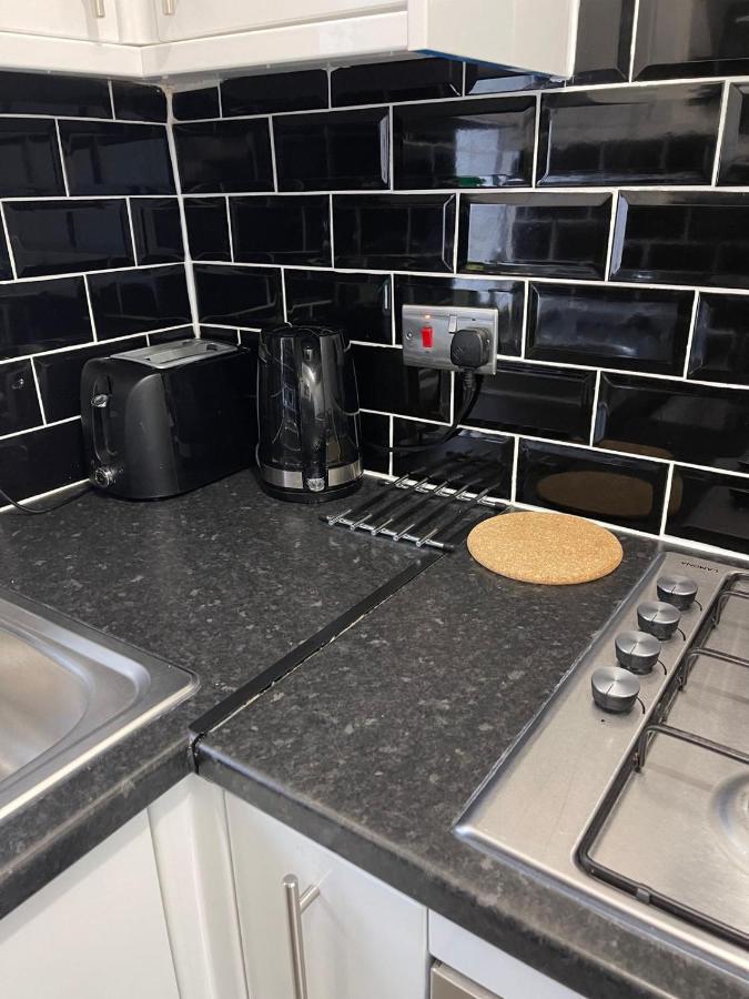 Uk Holiday Apartments 6 Бирмингем Экстерьер фото