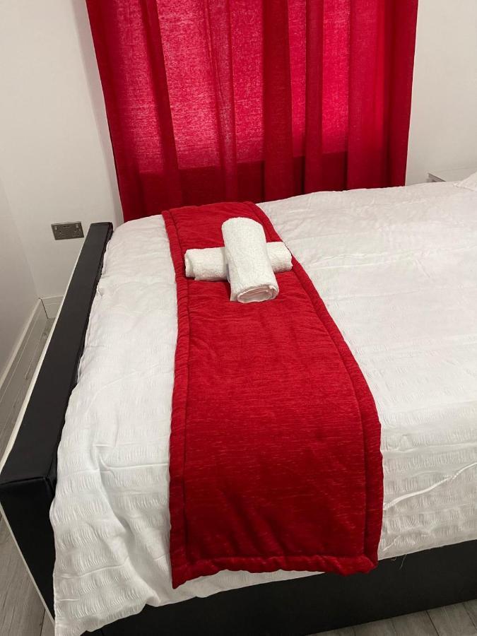 Uk Holiday Apartments 6 Бирмингем Экстерьер фото