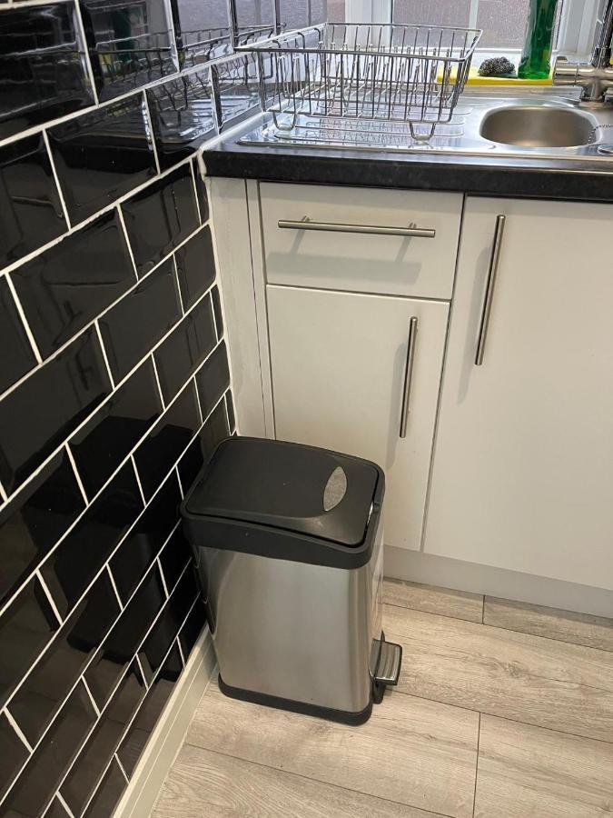 Uk Holiday Apartments 6 Бирмингем Экстерьер фото